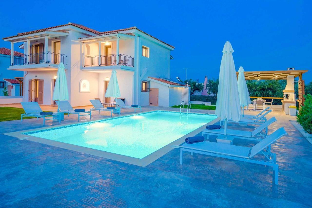 Rodakinia Villa *